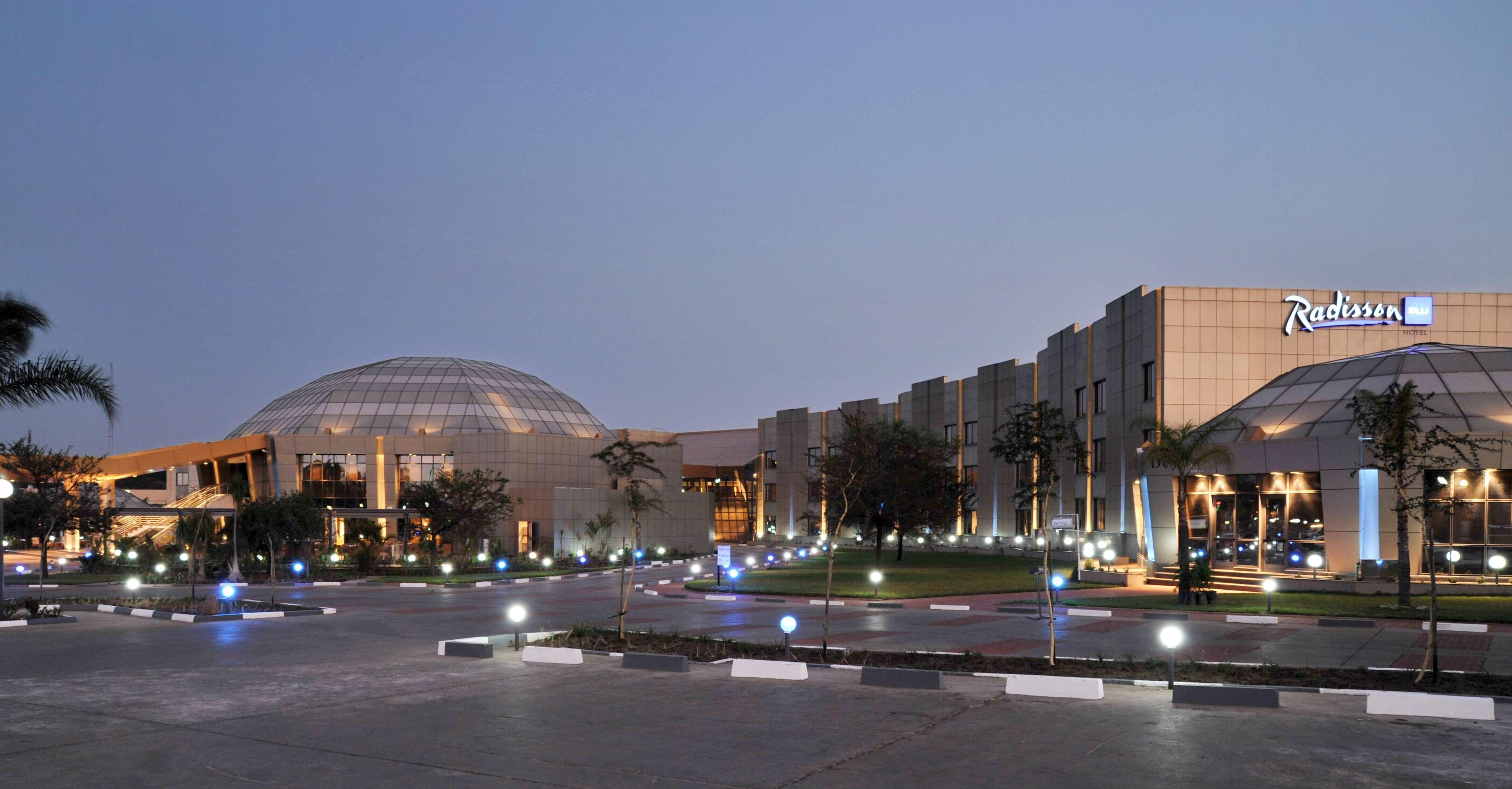 Radisson Blu Hotel Lusaka Exterior foto